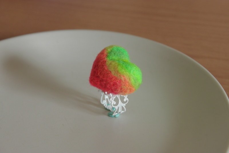 萤光爱心戒指 - 戒指 - 羊毛 多色