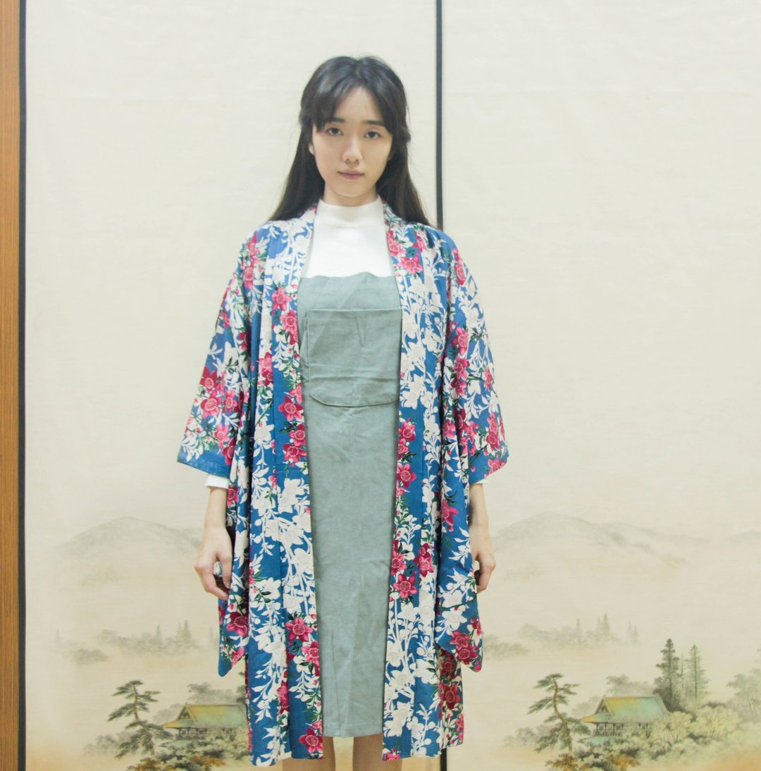 古着│蓝色红白花长羽织 - 女装休闲/机能外套 - 丝．绢 蓝色