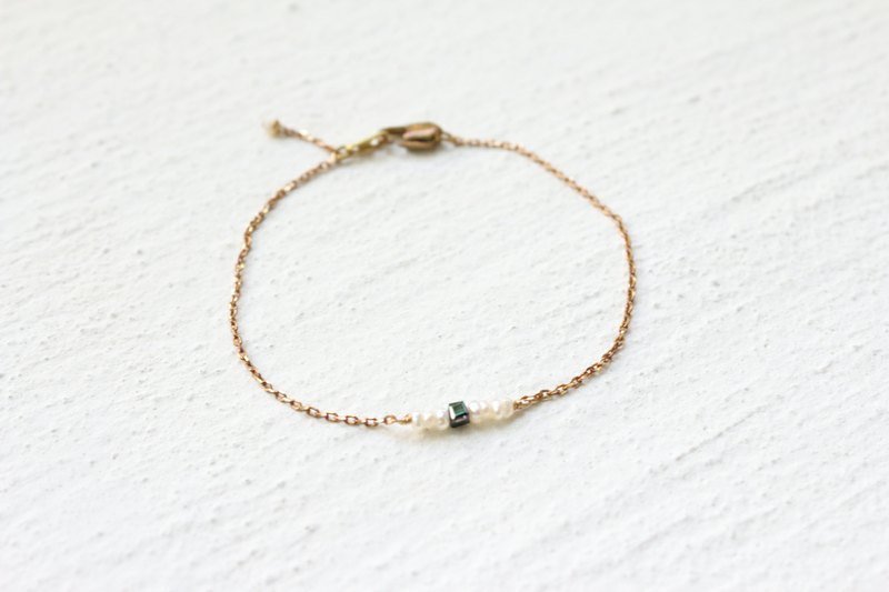 <☞ HAND IN HAND ☜> 水晶-小串烧 黄铜手链 （0123） - 手链/手环 - 宝石 蓝色