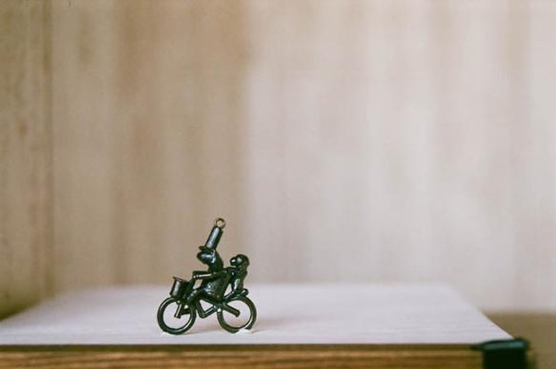 你和我的回家路上 项链坠饰 - 项链 - 其他金属 黑色