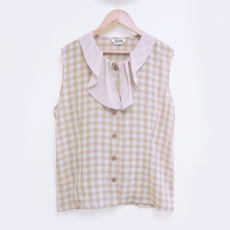 花园里蝴蝶孩飞到领子上的浅咖啡色调餐格半透背心裇衫 - 女装上衣 - 其他材质 卡其色