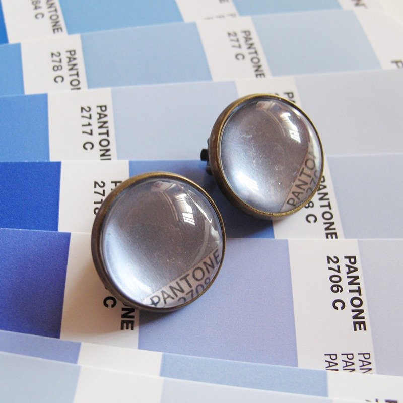 PANTONE 2708 色票圆形耳夹耳针 - 耳环/耳夹 - 其他金属 蓝色