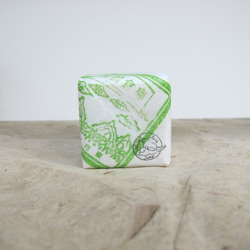 槟榔手工皂Betel Nut  Hand-Made Soap -中 - 香薰/精油/线香 - 其他材质 绿色