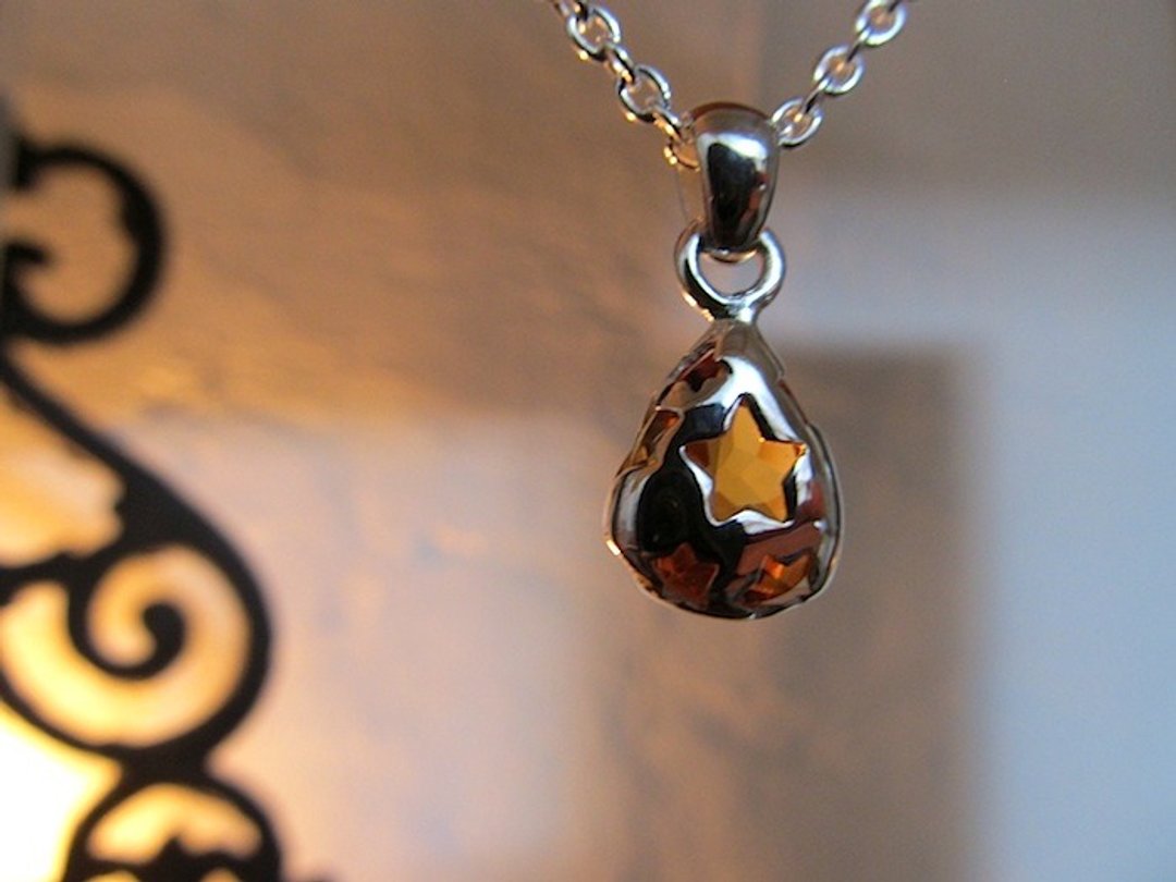 Seven stars of citrine pendant - 项链 - 其他金属 