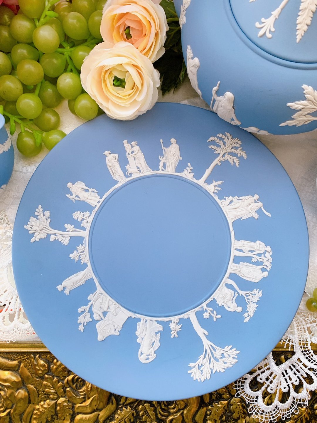 英国骨瓷Wedgwood jasper 蓝色碧玉浮雕希腊神话瓷盘 蛋糕盘礼物 - 盘子/餐盘/盘架 - 瓷 蓝色
