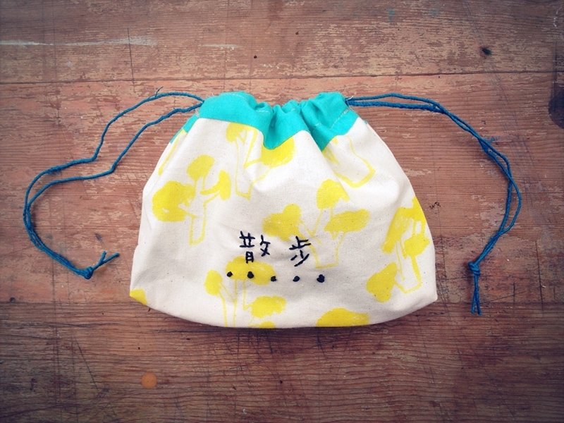 散步＿爱说话束口袋 - 化妆包/杂物包 - 其他材质 蓝色