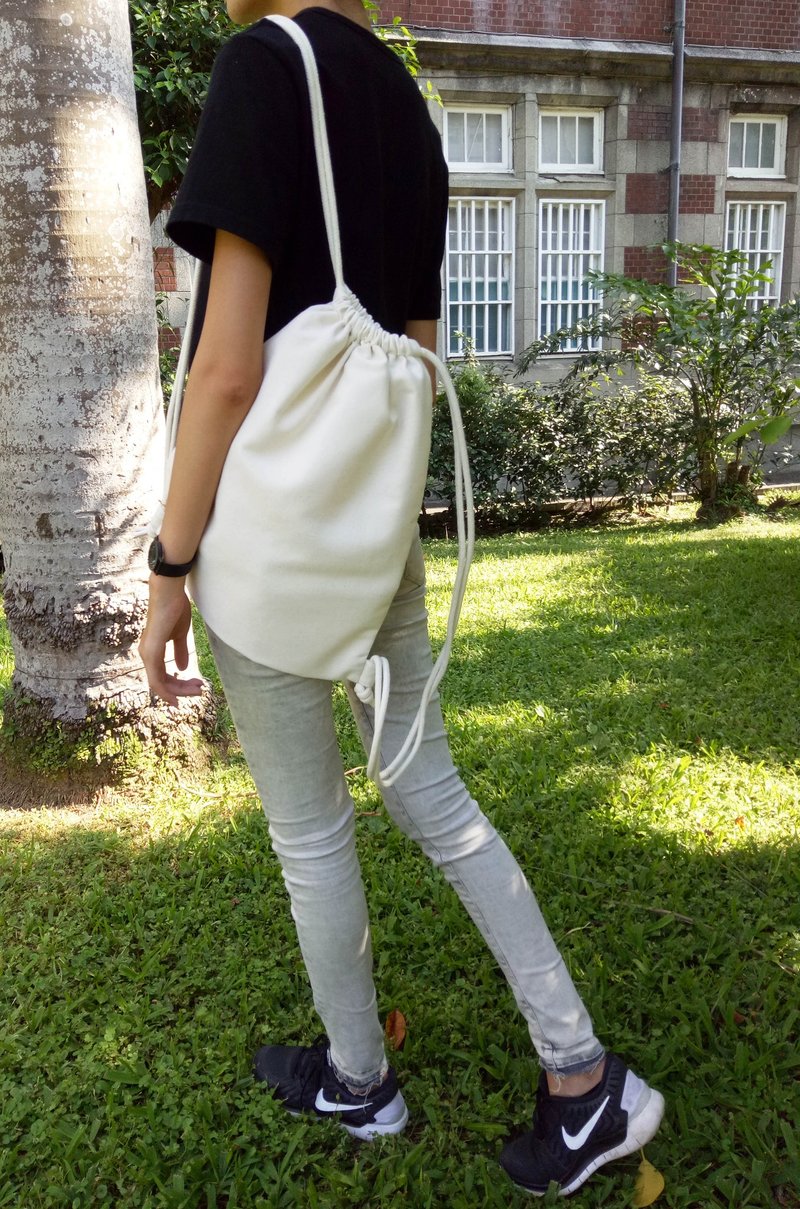 空白 束口袋 - 束口袋双肩包 - 棉．麻 白色