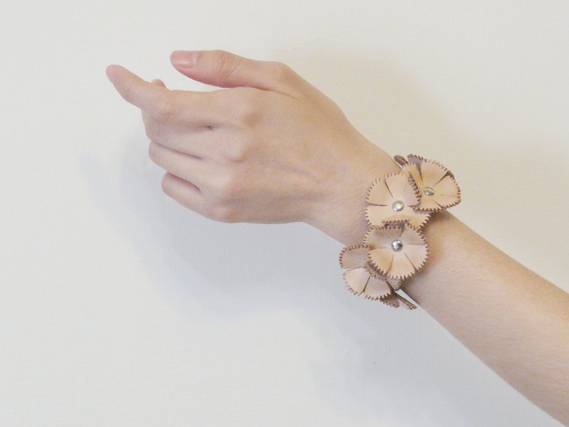 不撞植鞣革全真皮 永生花系列手环 - 手链/手环 - 真皮 橘色