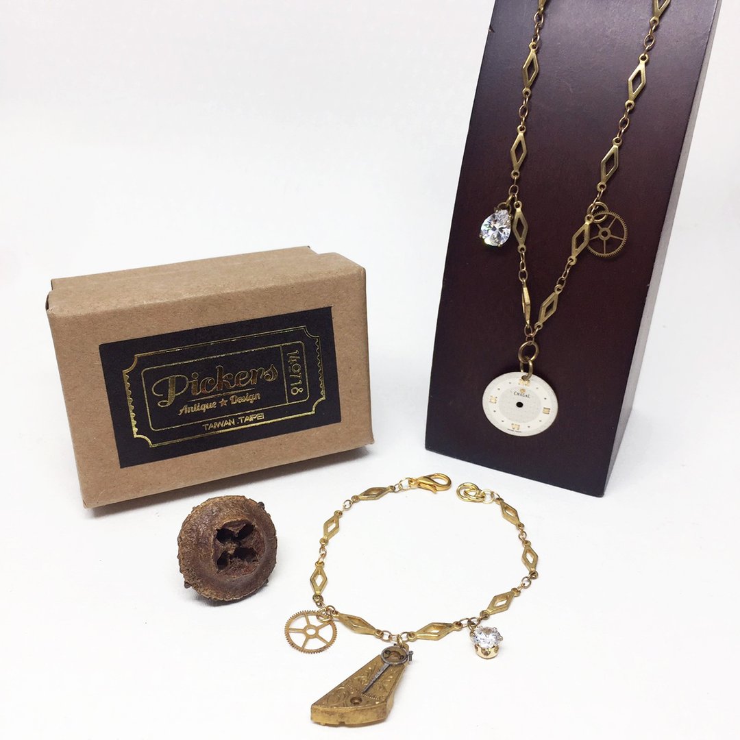 1960 Steampunk蒸汽庞克风格 菱形项链垂坠 - 项链 - 其他金属 金色