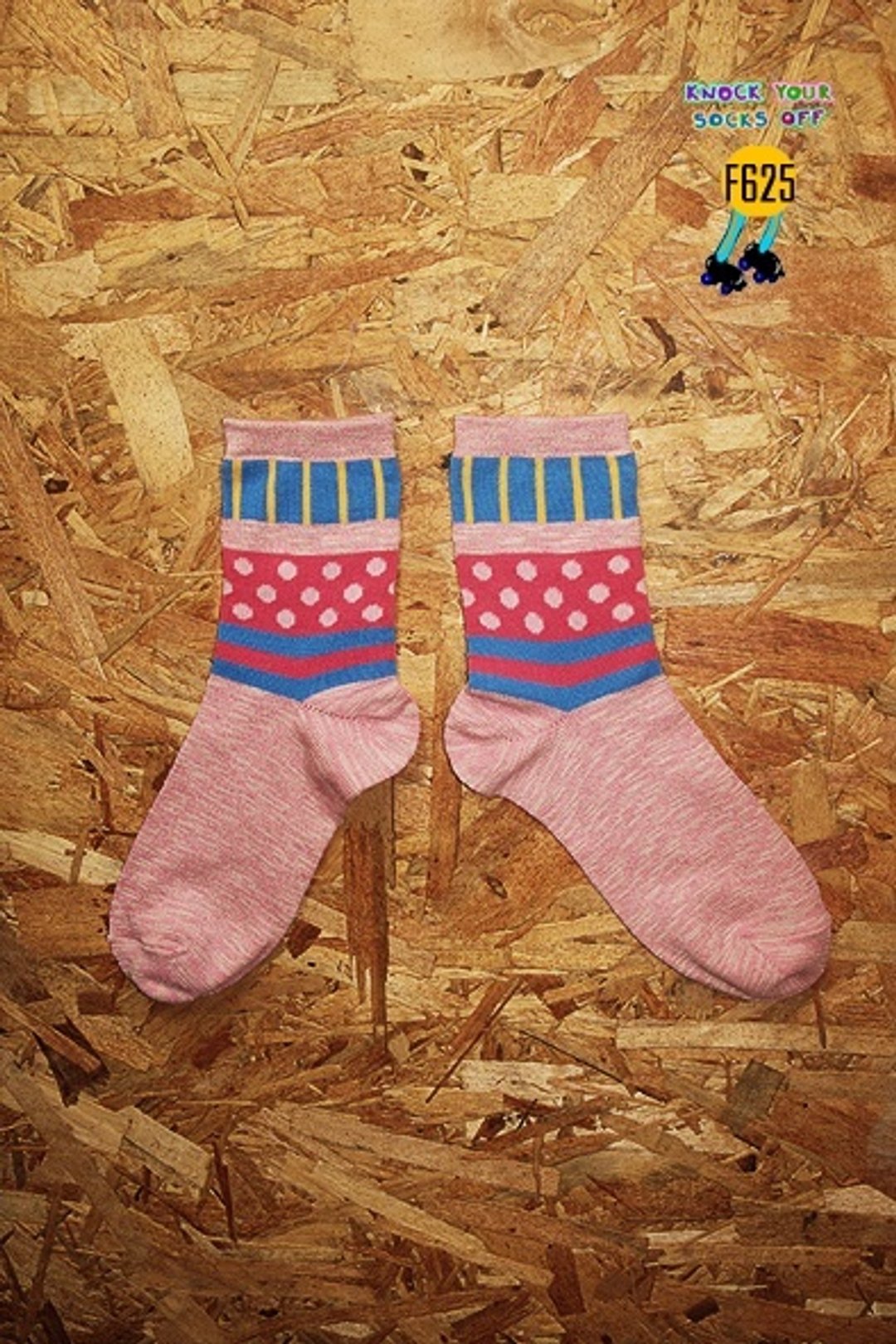粉色玩具棉袜!!夏漪眺=knock your socks off !! - 袜子 - 其他材质 粉红色