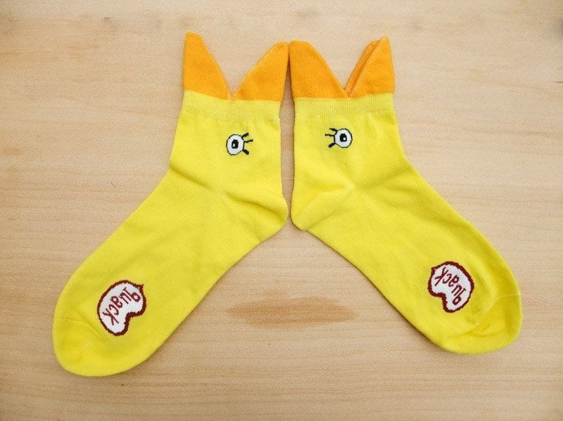 ●Neat-O●纯棉黄色小鸭中筒袜 - 袜子 - 其他材质 黄色