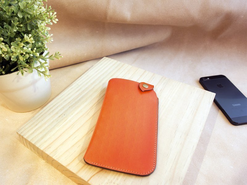 isni 曲线扣手机套 皮套 迷幻橙 4.3寸以内手机适用 欧洲牛皮 职人手作り 縦型携帯电话ケース 情人节 - 手机壳/手机套 - 真皮 橘色
