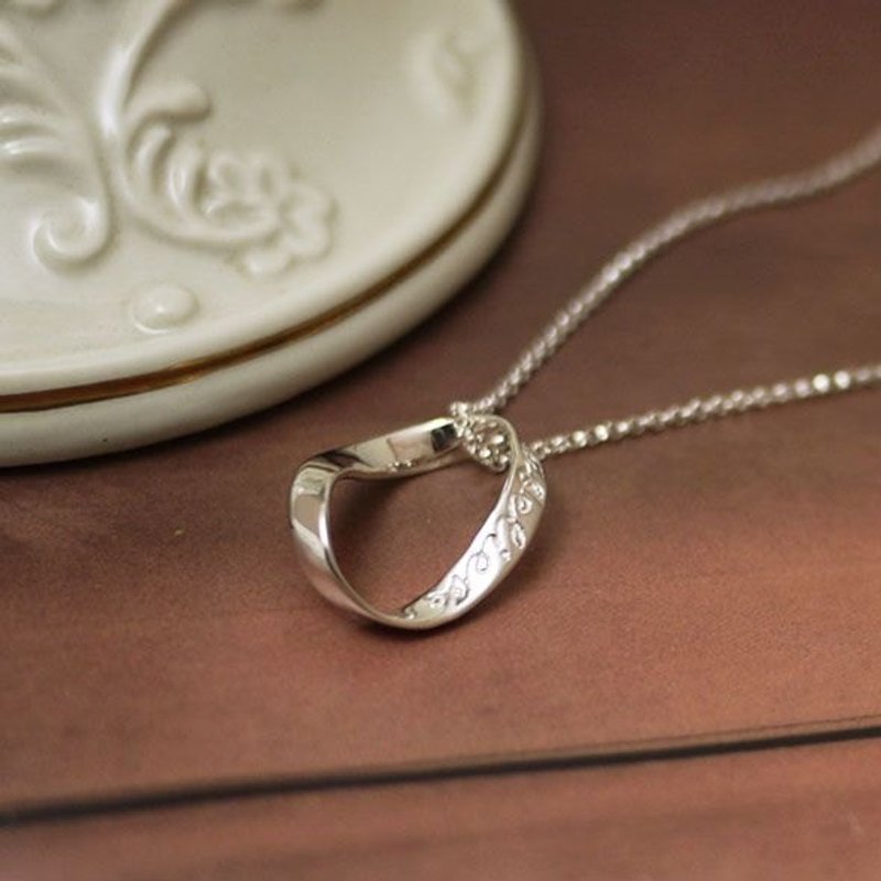 Georgia Tsao //小原点纯银项炼 - 项链 - 其他金属 灰色