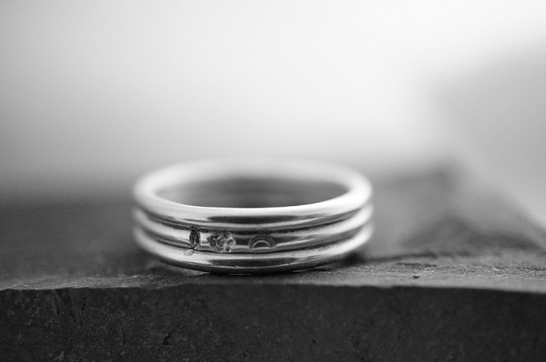 【janvierMade】❤ Signature Line 纯银戒指 l 简约纯银戒指 l 匠心设计手作 - 戒指 - 其他金属 