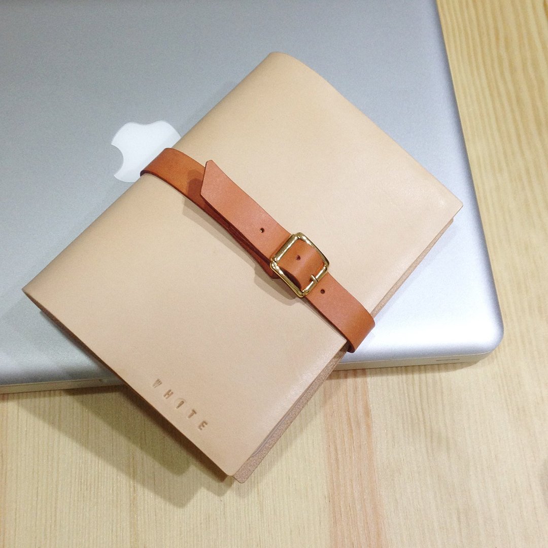 LUCA 皮革手帐&amp;书衣 Leather Notebook Cover - 笔记本/手帐 - 真皮 卡其色