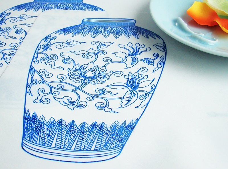 故宫授权｜青花 番莲瓶 餐垫礼盒组 - 摆饰 - 硅胶 白色