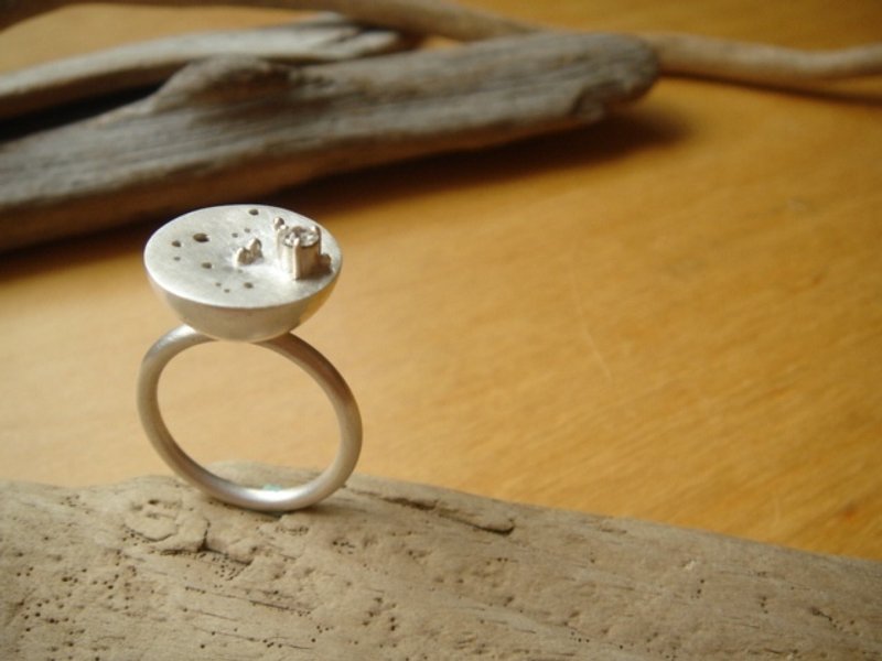 星球戒指 - 戒指 - 其他金属 白色