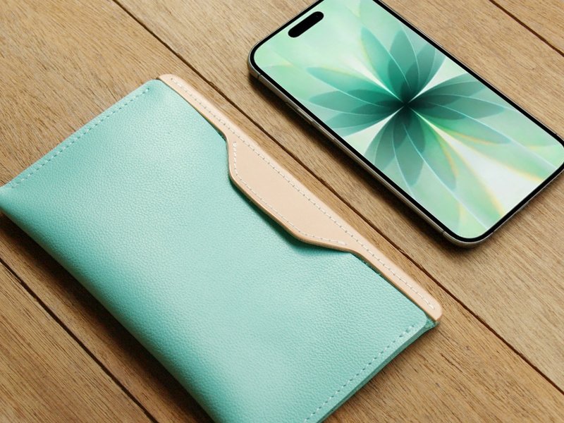 【定制刻字】iPhone 17 / Air 真皮手机保护套 (附礼物包装) - 手机壳/手机套 - 真皮 绿色