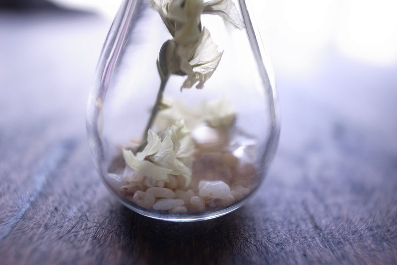 【母亲节礼物】枯木&CryWood  玻璃球系列 -  水滴花儿 - 项链 - 玻璃 白色