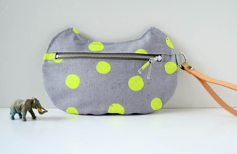 单手抱猫。ZippyCat 手提猫。黄斑点 - 其他 - 棉．麻 黄色