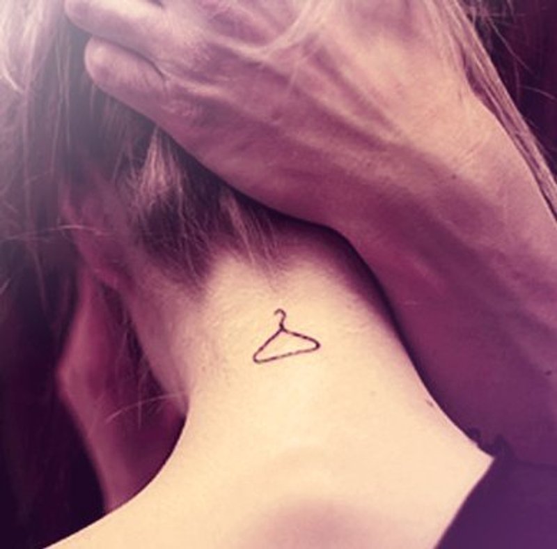 *tattoo* 挂着自己的衣架 刺青贴纸组1组2个同款 - 贴纸 - 纸 黑色