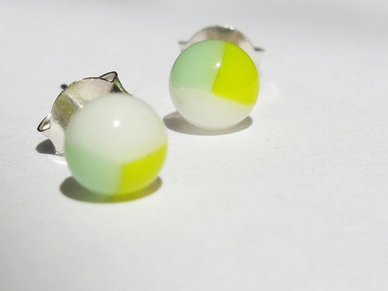 回琉璃纯银耳针 - 耳环/耳夹 - 玻璃 