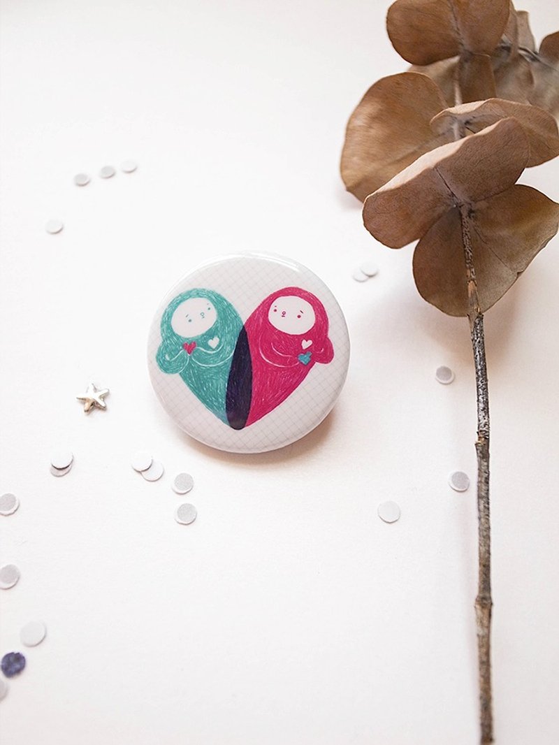 交换一颗心＿彩色曼陀珠 小徽章／32mm／情人节 婚礼小物 - 徽章/别针 - 塑料 粉红色