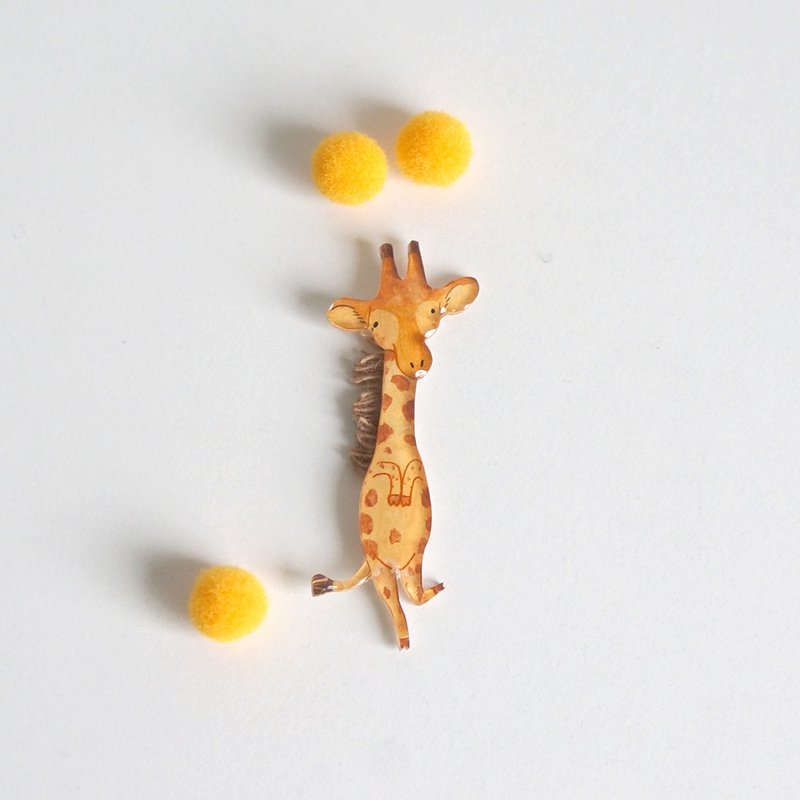 ［独角森林］ 长颈鹿大王胸针 （傲娇站） - 胸针 - 压克力 