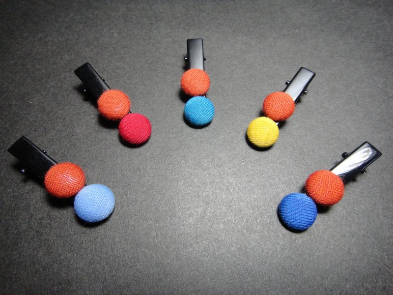 橘橙mm巧克力 钮扣鸭嘴短夹 C20AMBZ58 - 发饰 - 其他材质 橘色