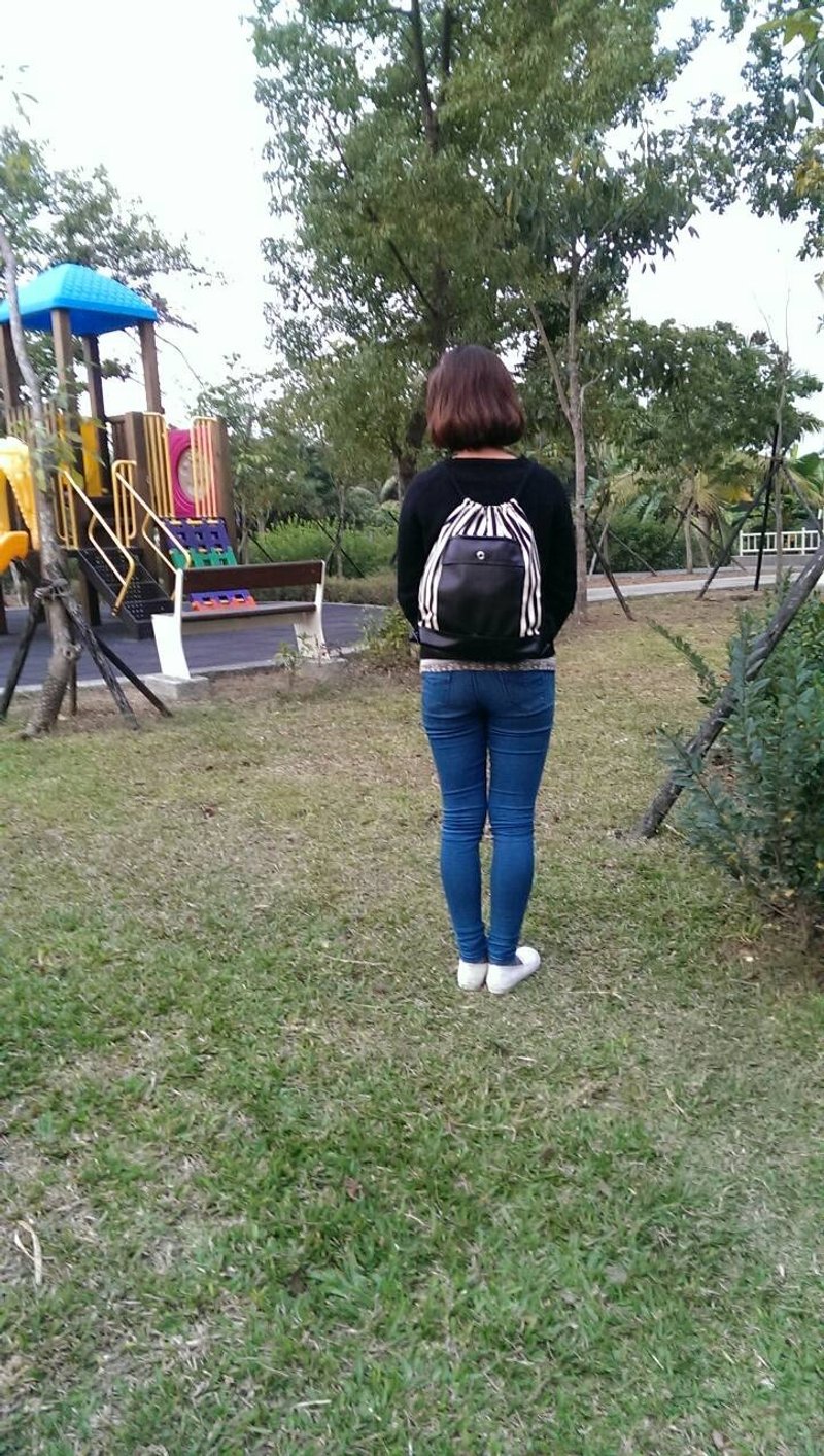 轻。旅行包(纯手工) 商标已有注册(黑色) - 束口袋双肩包 - 其他材质 黑色