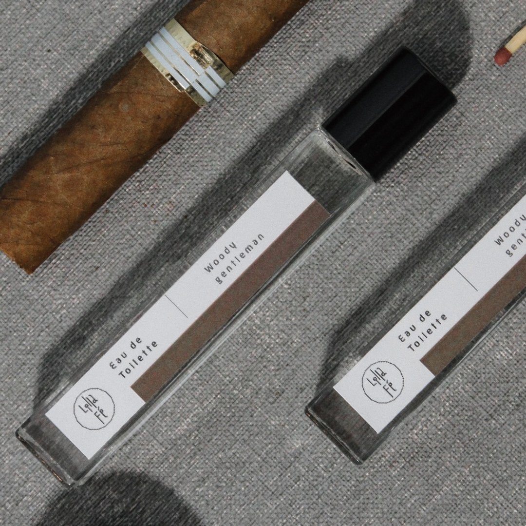 无敌绅士【 滚珠香水 Woody gentleman 】Rollerball perfume - 香水/香膏 - 其他材质 咖啡色