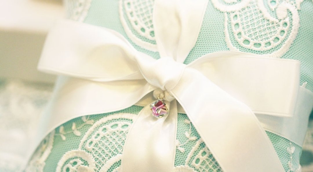 cube钻饰tiffany blue手工蕾丝戒枕 - 其他 - 其他材质 蓝色
