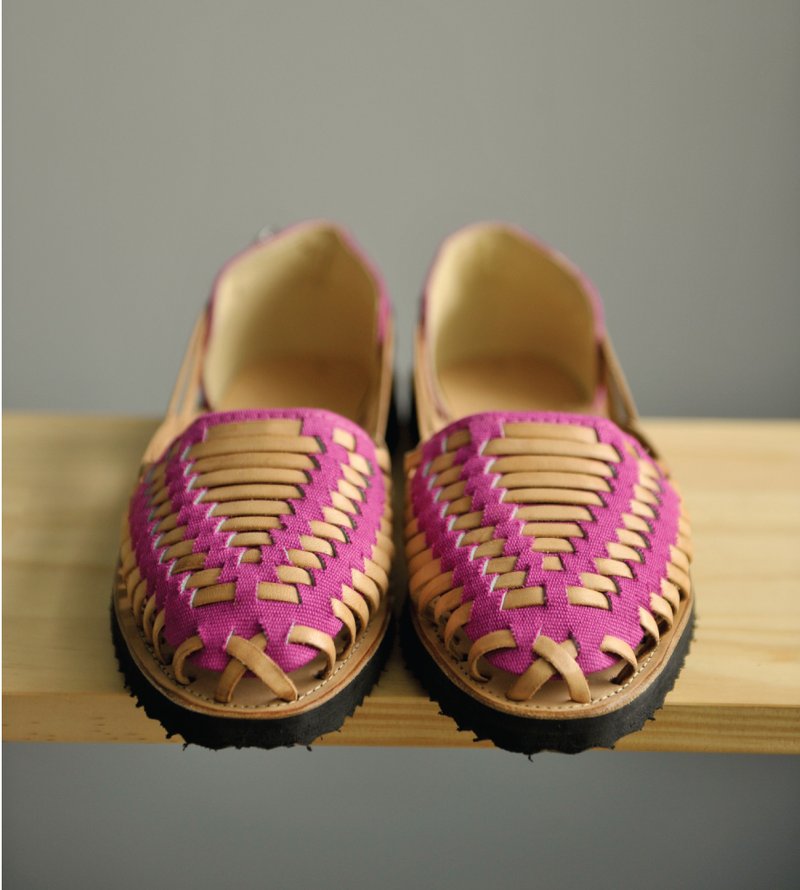 Ix Style Woven Leather Huarache Sandal in Magenta 美国独立品牌手工编织凉鞋-紫红色US 8偏大约US 9 - 男女凉鞋 - 真皮 紫色