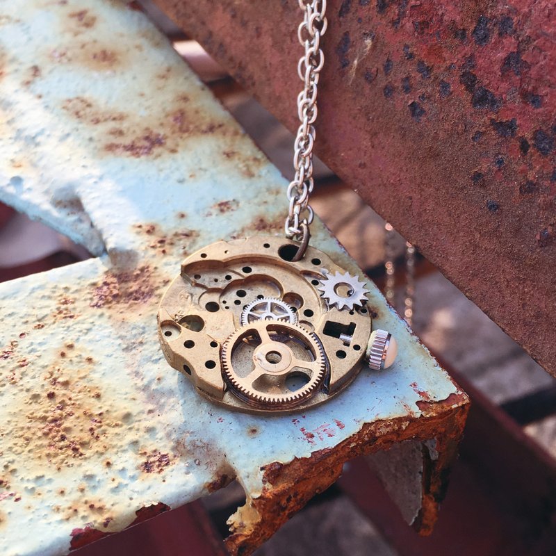 Frozen Time | 钟表夹板项链 - 项链 - 其他金属 咖啡色