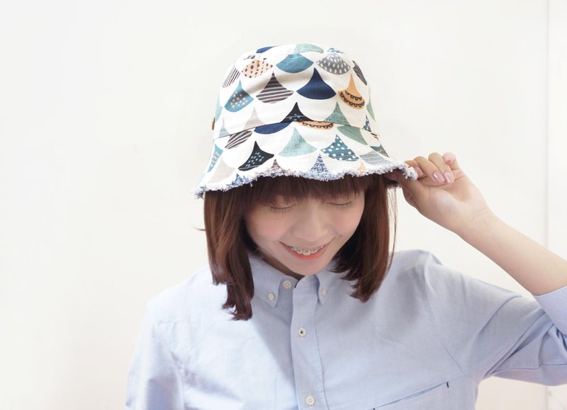 善变的双面渔夫帽 | 彩色水滴巧克力 - 帽子 - 其他材质 多色