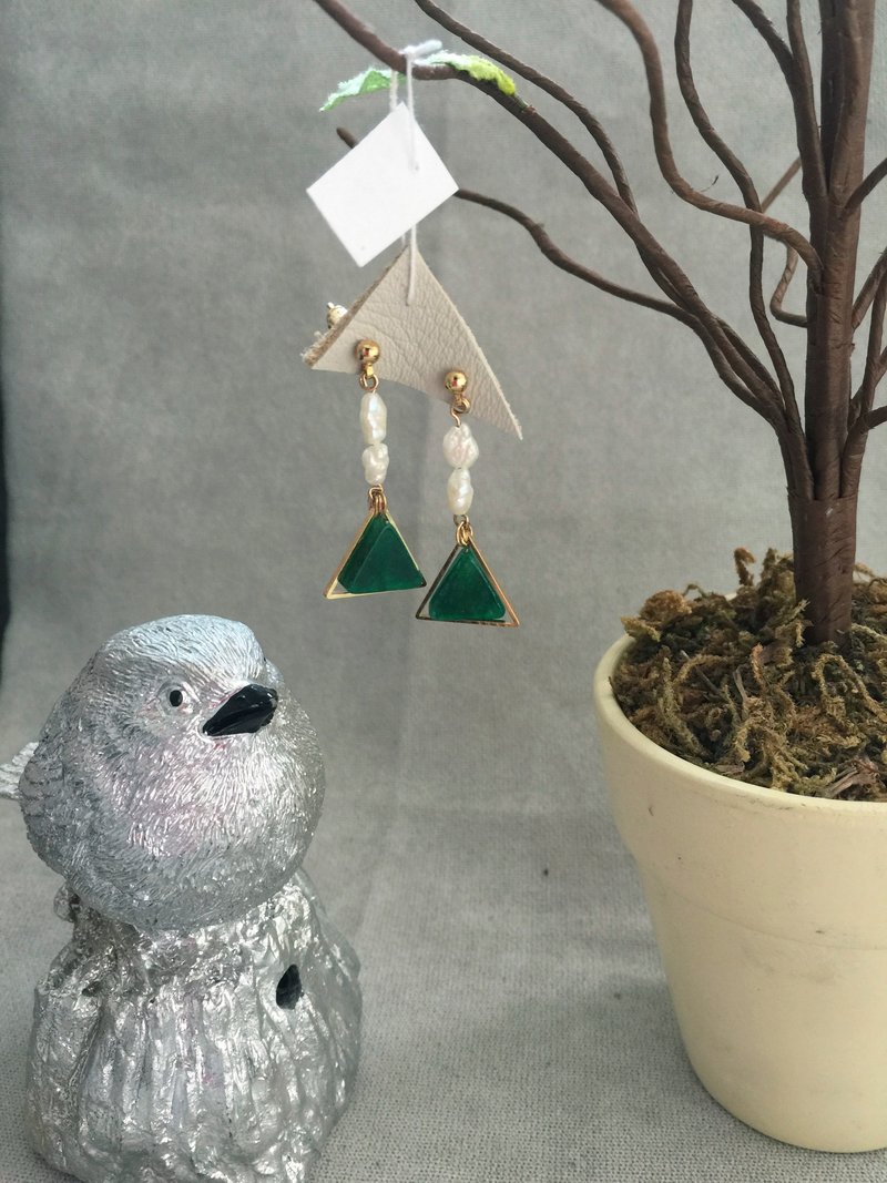 绿柠檬（三角玉耳环） - 耳环/耳夹 - 宝石 绿色