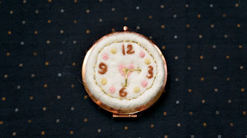 爱恋怀表魔镜附收纳袋  - 羊毛毡 - 其他 - 羊毛 粉红色