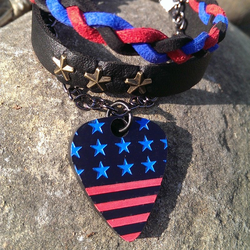 超个性款美国国旗PICK手链 - 手链/手环 - 压克力 红色