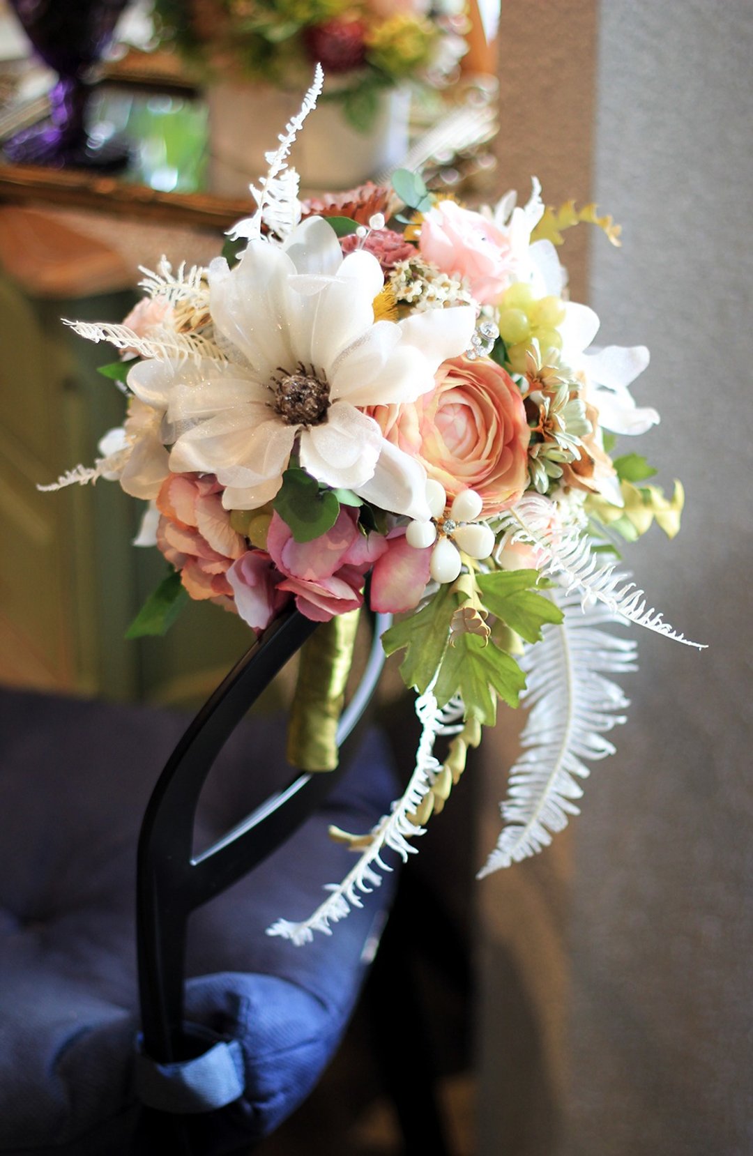 珠宝捧花【多媒材系列】干燥花 / 不凋花 / 人造花 - 其他 - 其他材质 紫色