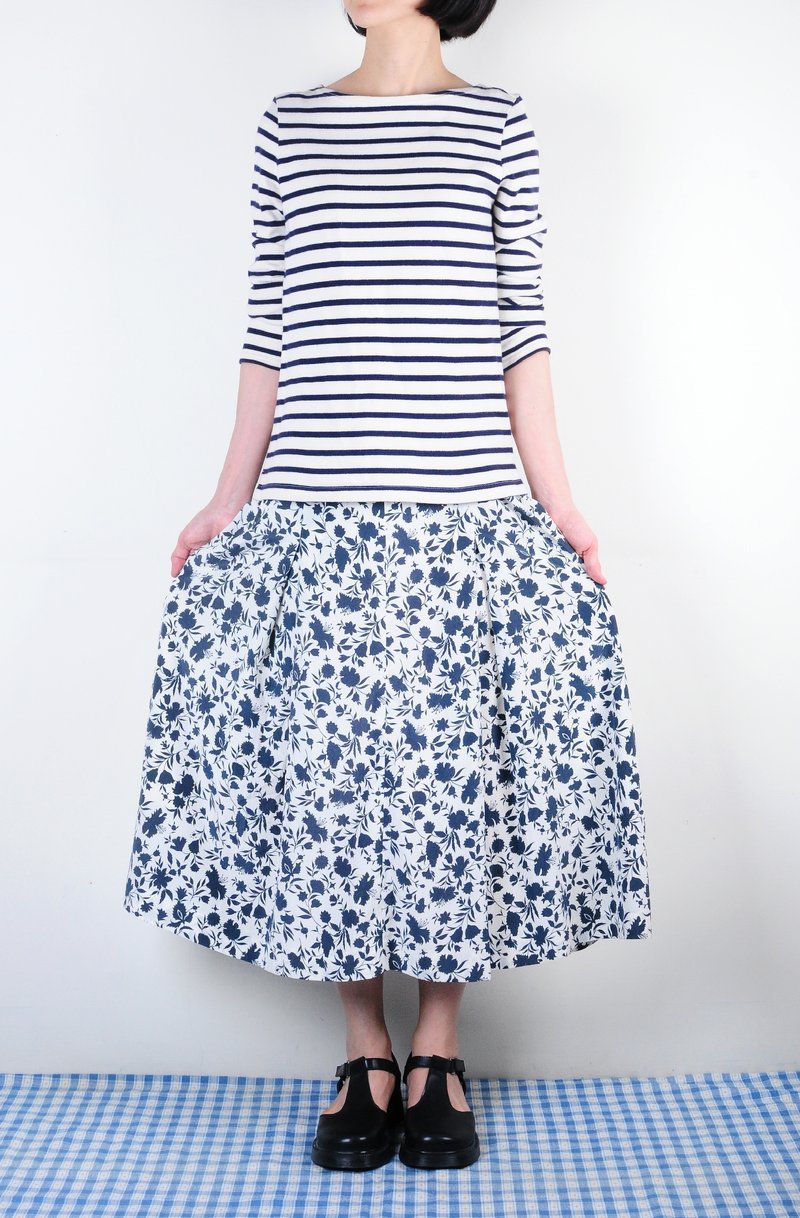 茄子国水墨名画飘飘古着长裙 - 裙子 - 其他材质 白色