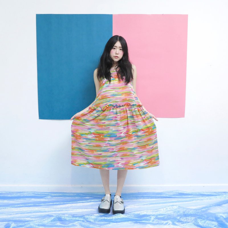 粉彩隧道经典背心洋装 - 洋装/连衣裙 - 其他材质 多色