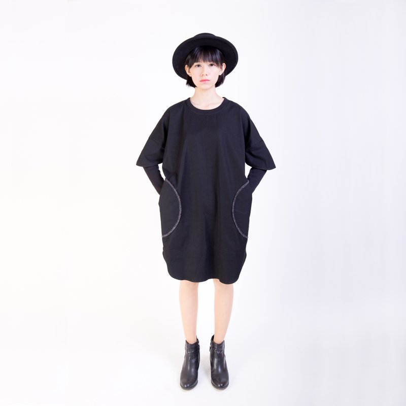 目前为止一切美好" 拼接长袖 长版上衣 洋装(现货L一件) - 洋装/连衣裙 - 其他材质 黑色