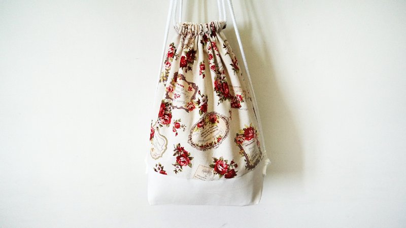 当宫廷玫瑰遇上白 (后背束口袋) - 束口袋双肩包 - 其他材质 红色