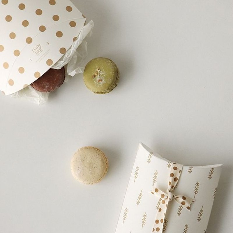 Dailylike 派对枕型礼物盒组M-03 金色羽毛,E2D38759 - 包装材料 - 纸 金色