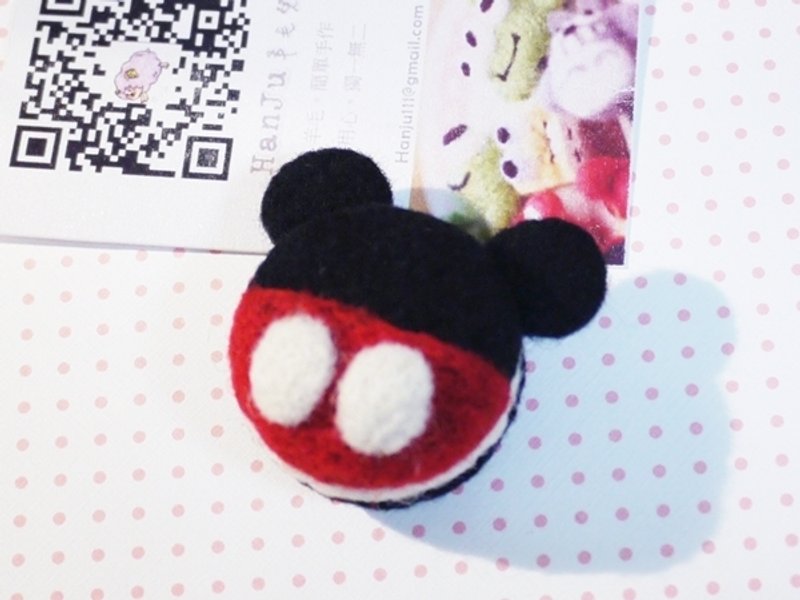 Hanju's羊毛儿。手作 DIY 大耳朵小老鼠-男版 马卡龙系列 羊毛毡 手机吊饰/防尘塞/强力磁铁 - 玩偶/公仔 - 羊毛 红色