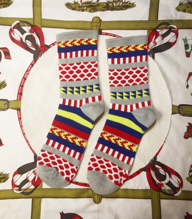 几何旗帜针织袜!!夏漪眺=knock your socks off !! - 袜子 - 其他材质 多色