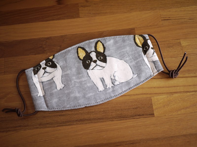 【Katie．C 凯蒂．心．手感生活】冬天的暖心小物=手作口罩=大耳朵=法国斗牛犬 - 口罩 - 其他材质 灰色