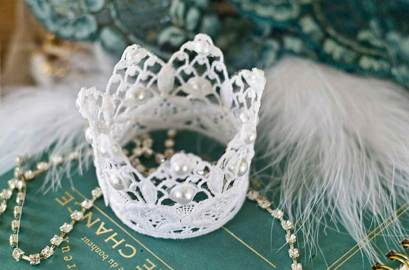 欧洲编织蕾丝-珍珠小皇冠02_ SallyF.Li 婚礼小物 - 发饰 - 其他材质 