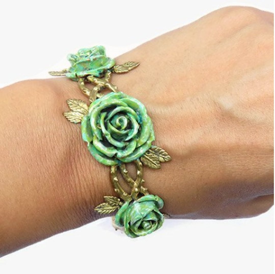 Climber roses bangle in brass and Patina color,Rocker jewelry ,Skull jewelry,Biker jewelry - 手链/手环 - 其他金属 