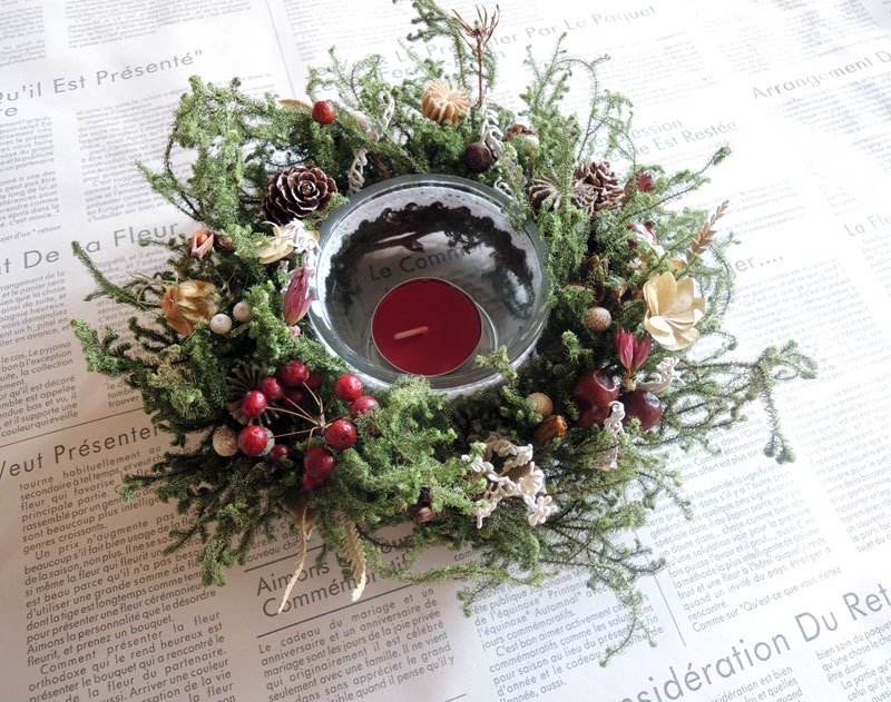 ‘圣诞老公公地限定礼物’微甜·圈 手作-耶诞限定 咬一口甜甜圈 花圈 干燥花圈 桌上烛台花圈 可挂墙上花圈 - 蜡烛/烛台 - 植物．花 绿色